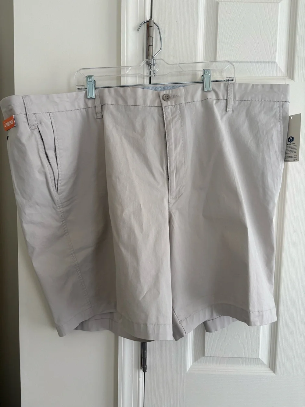 Dockers Ultimate Short Big & Tall SupremeFlex Beige Chino Flat Front NWT 48